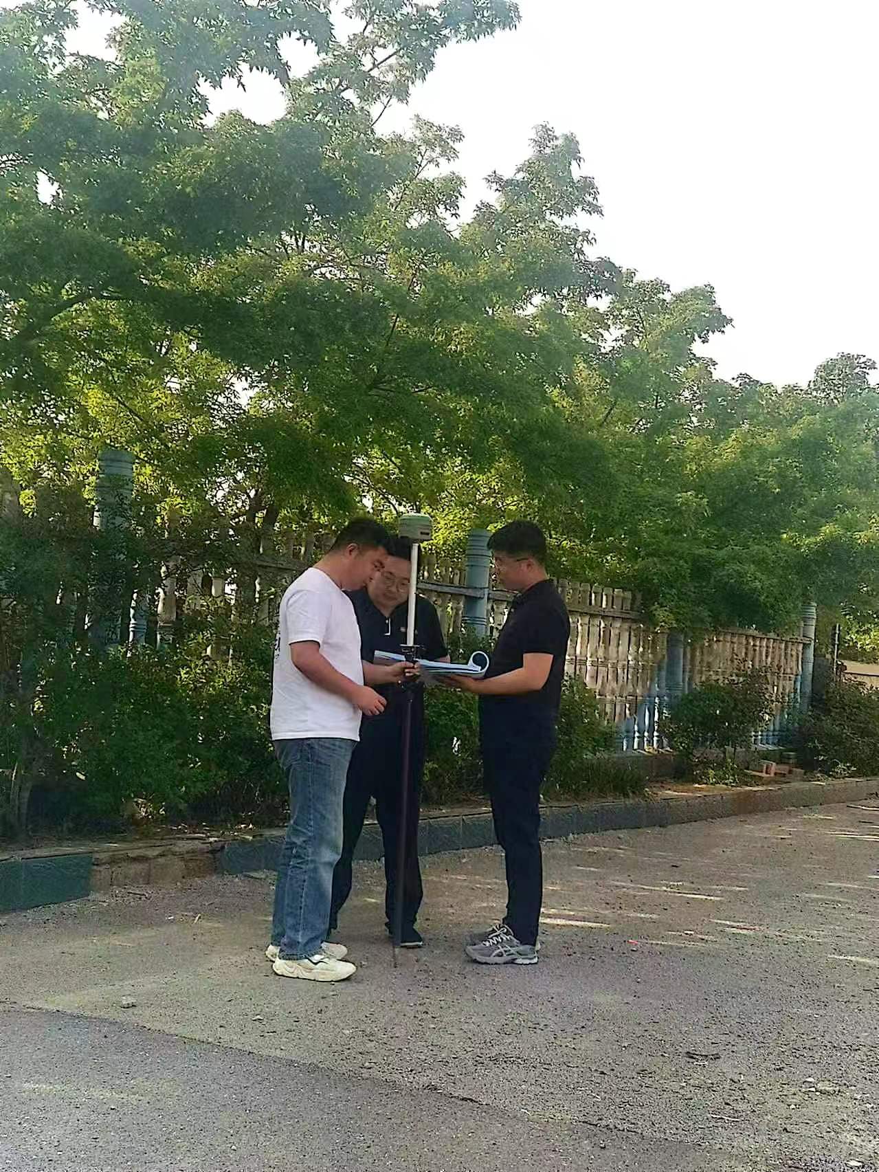 不等靠、不懈怠，市政工程公司击鼓奋进爬坡上行