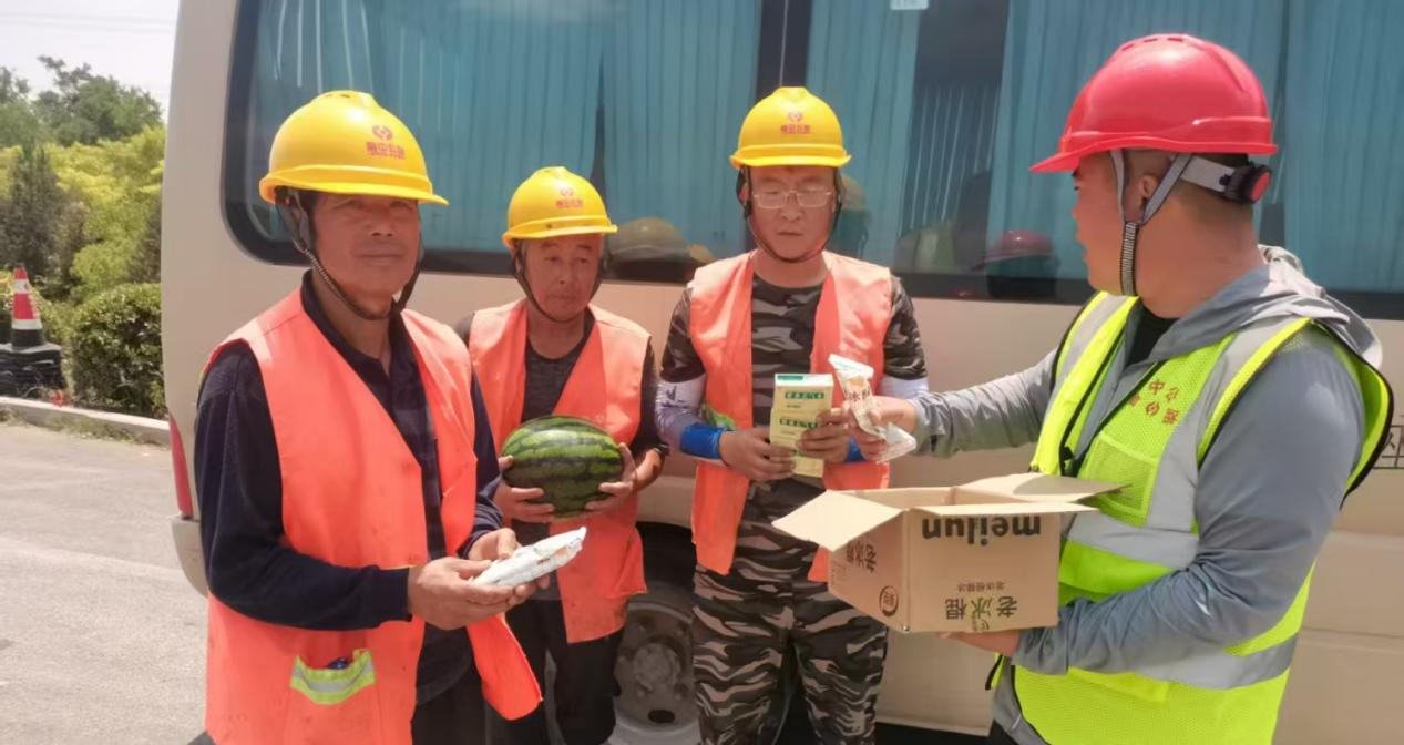 【一提三保】S231张台线项目部多措并举送清凉保安全