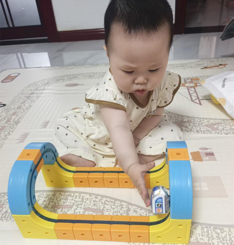 李艳女儿_副本 李艳女儿_副本