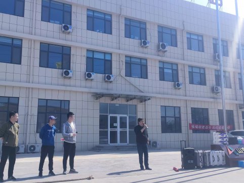 “五一”专题：临临高速组织开展庆五一联谊会